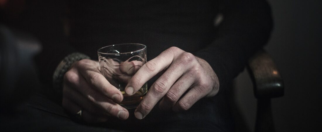 Hibiki Japanese Harmony: A Smooth and Elegant Japanese Blended Whisky